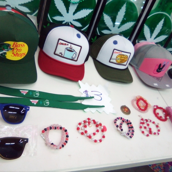 All original comfortable hats - Picture 5 of 7